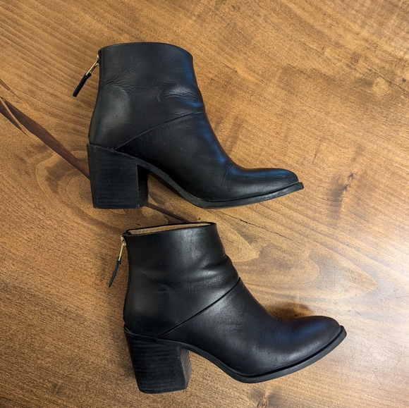 Nisolo Dari Commuter Boot - Picture 6 of 8